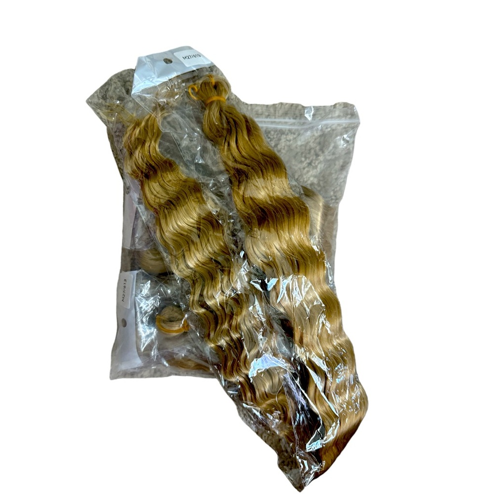 3 pk Ocean wave 30 inch soft hair extensions
